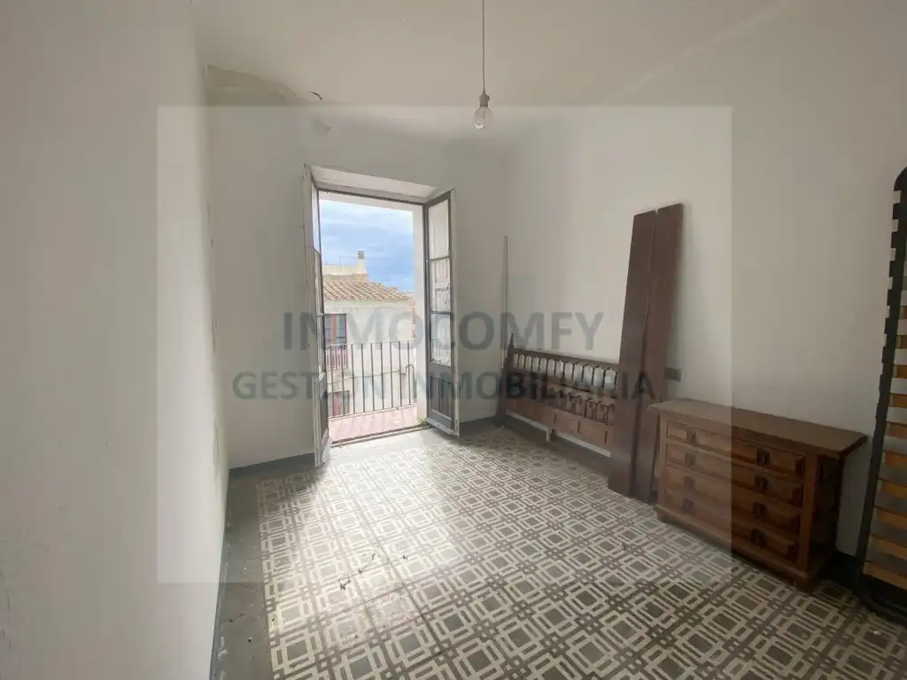 Schlafzimmer von Gebäude zum Verkauf in Torroella de Montgrí