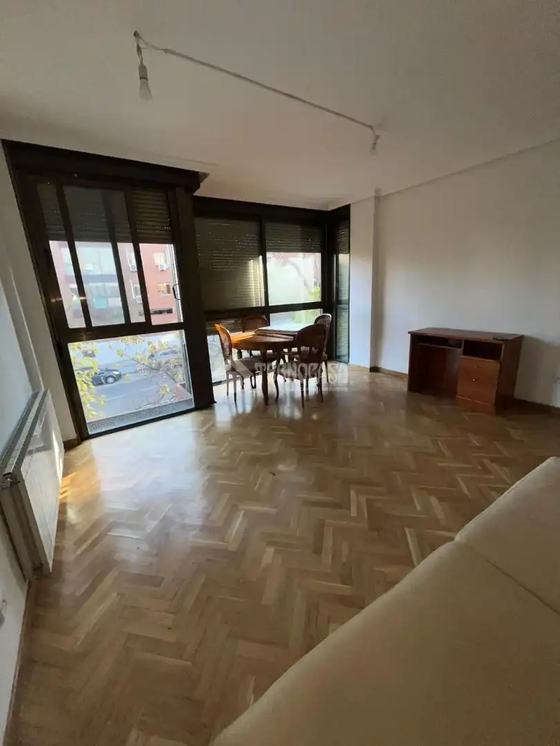 Bedroom of Flat for rent in Villaverde
