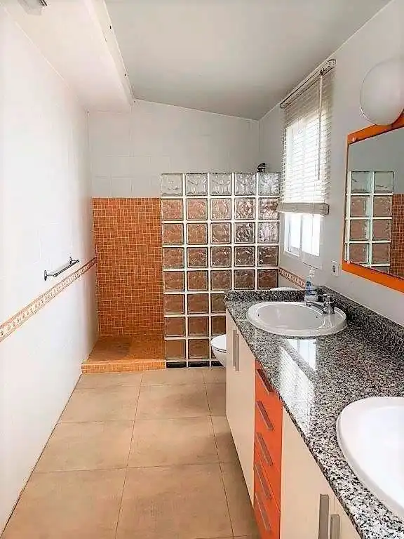 Bathroom of Houses for sale in Orihuela  with Air Conditioner, Private garden and Terrace