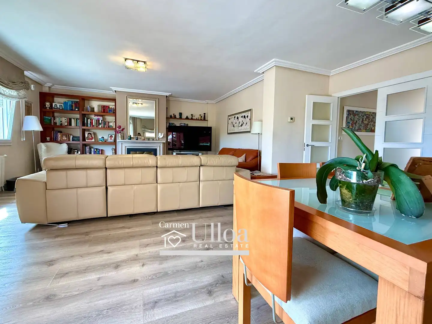 Detached house with pool for sale in Calle del Pino, imagen 5