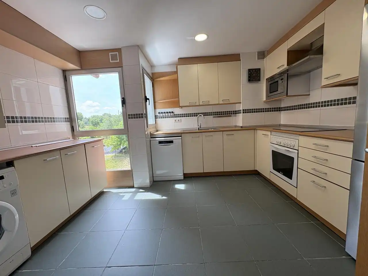 Cocina de Piso en venta en Madrid con Aire acondicionado, Calefacción y Terraza