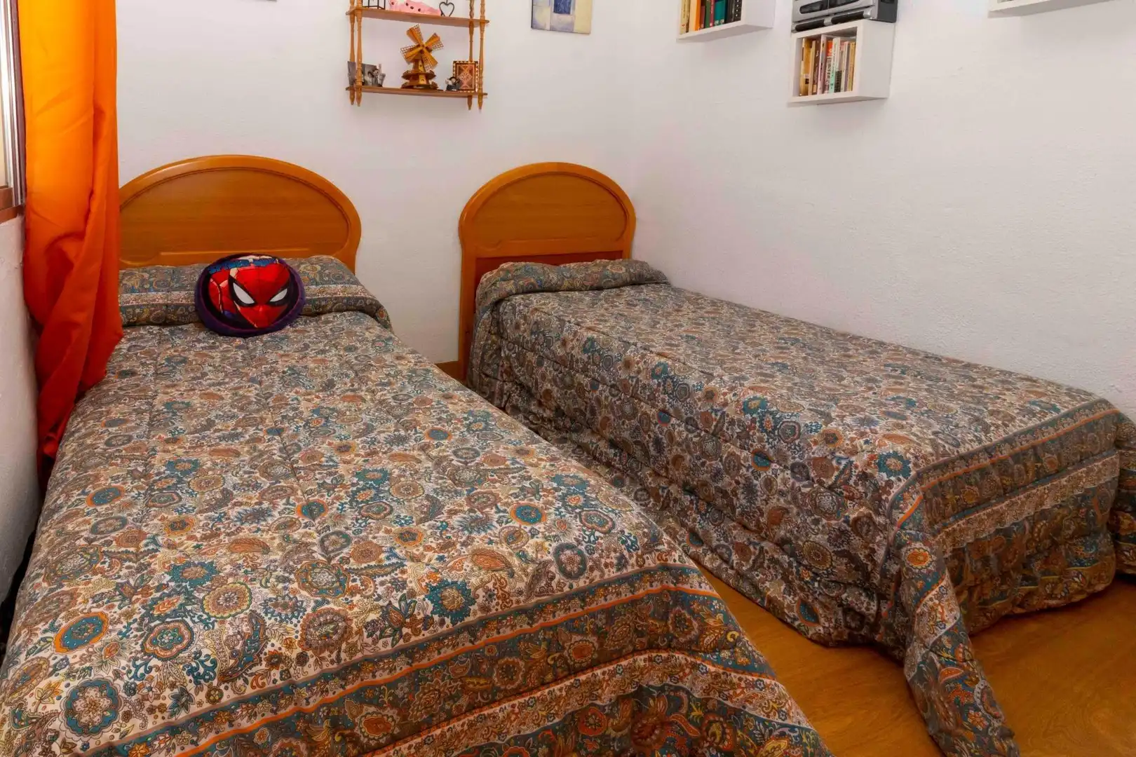 Schlafzimmer von Wohnung zum Verkauf in Badajoz mit Klimaanlage, Heizung und Terrasse