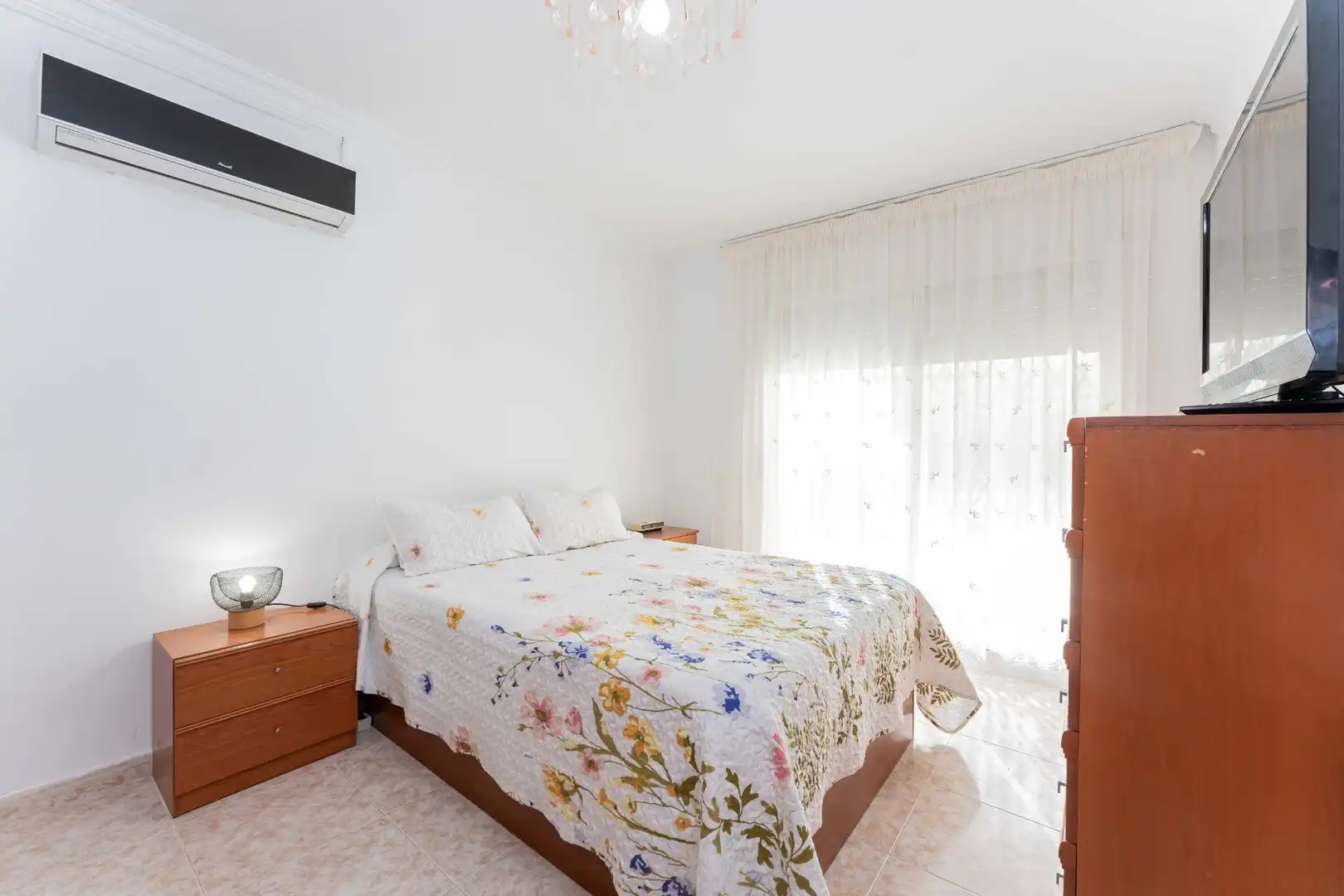 Dormitori de Casa o xalet en venda en Viladecans amb Aire condicionat, Calefacció i Jardí privat