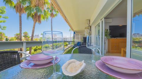 Foto 2 de Apartament en venda a La Carihuela - Los Nidos, Málaga