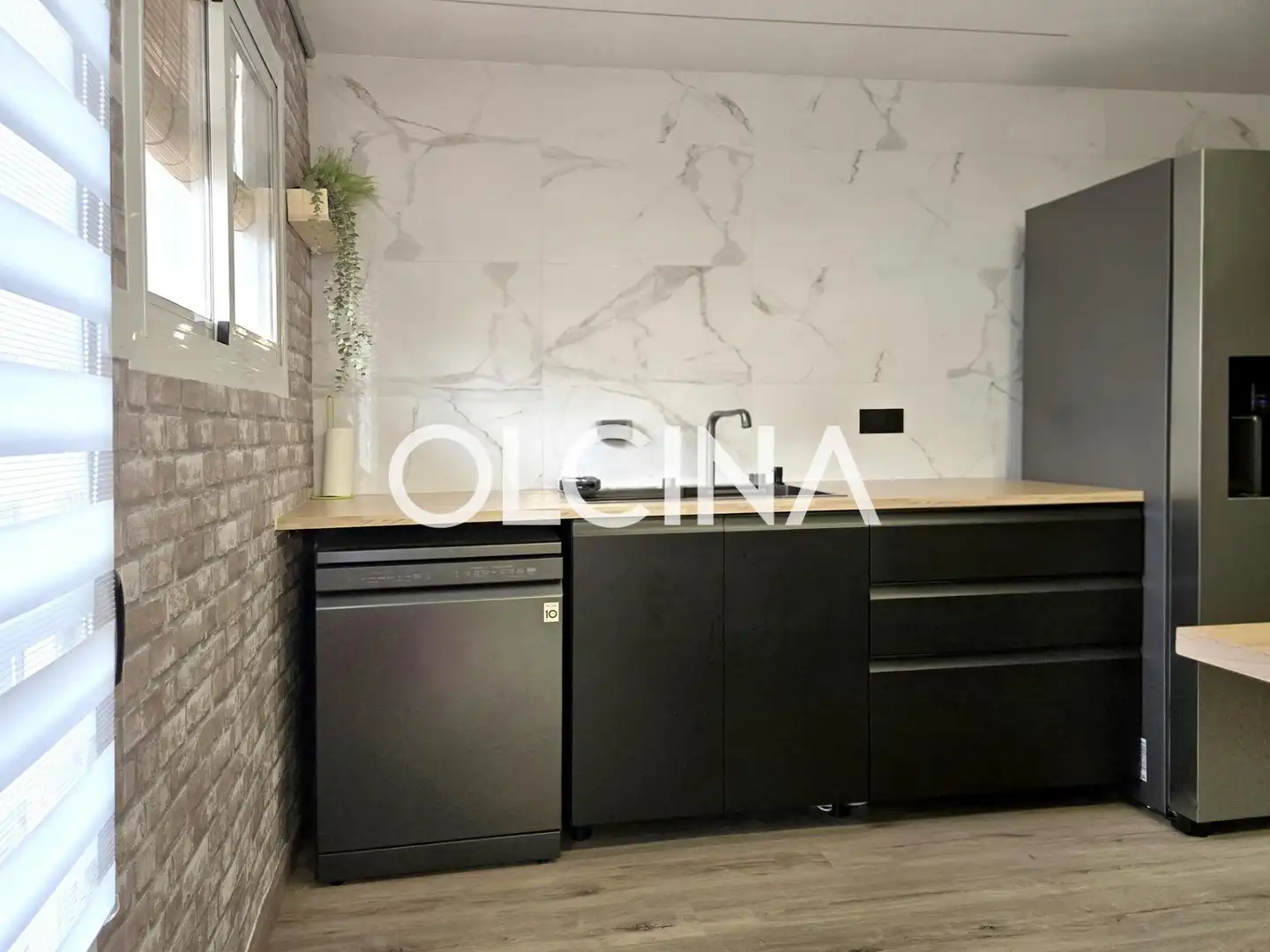 Kitchen of Flat for sale in Alcoy / Alcoi  with Parquet flooring, Terrace and Storage room