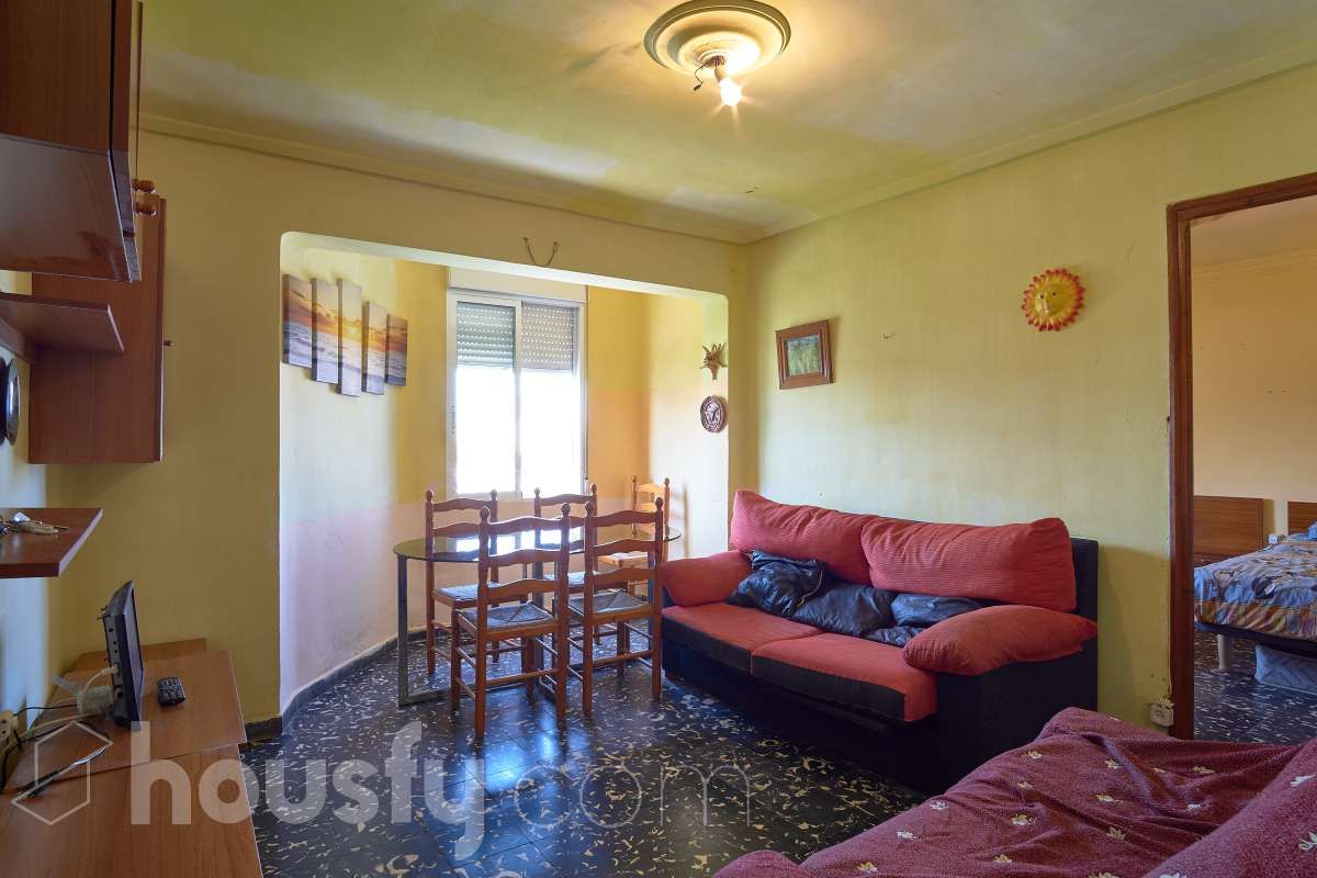 Sala d'estar de Pis en venda en Gandia amb Terrassa i Moblat