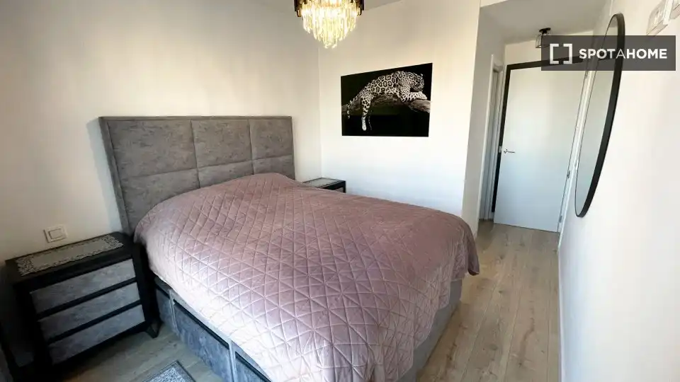 Habitación de Apartamento para compartir en Málaga con Aire acondicionado, Calefacción y Terraza
