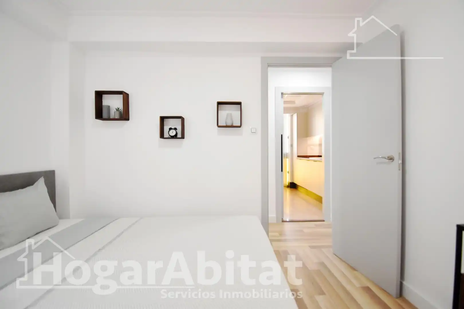 Bedroom of Flat for sale in Cullera  with Air Conditioner, Terrace and Furnished