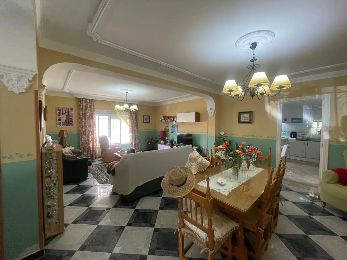Dining room of Houses for sale in Chiclana de la Frontera  with Private garden, Swimming Pool and Furnished