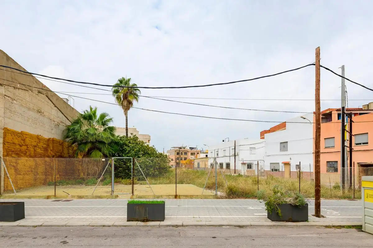 Wohnbaugrundstück zum Verkauf in Carrer de les Boqueres