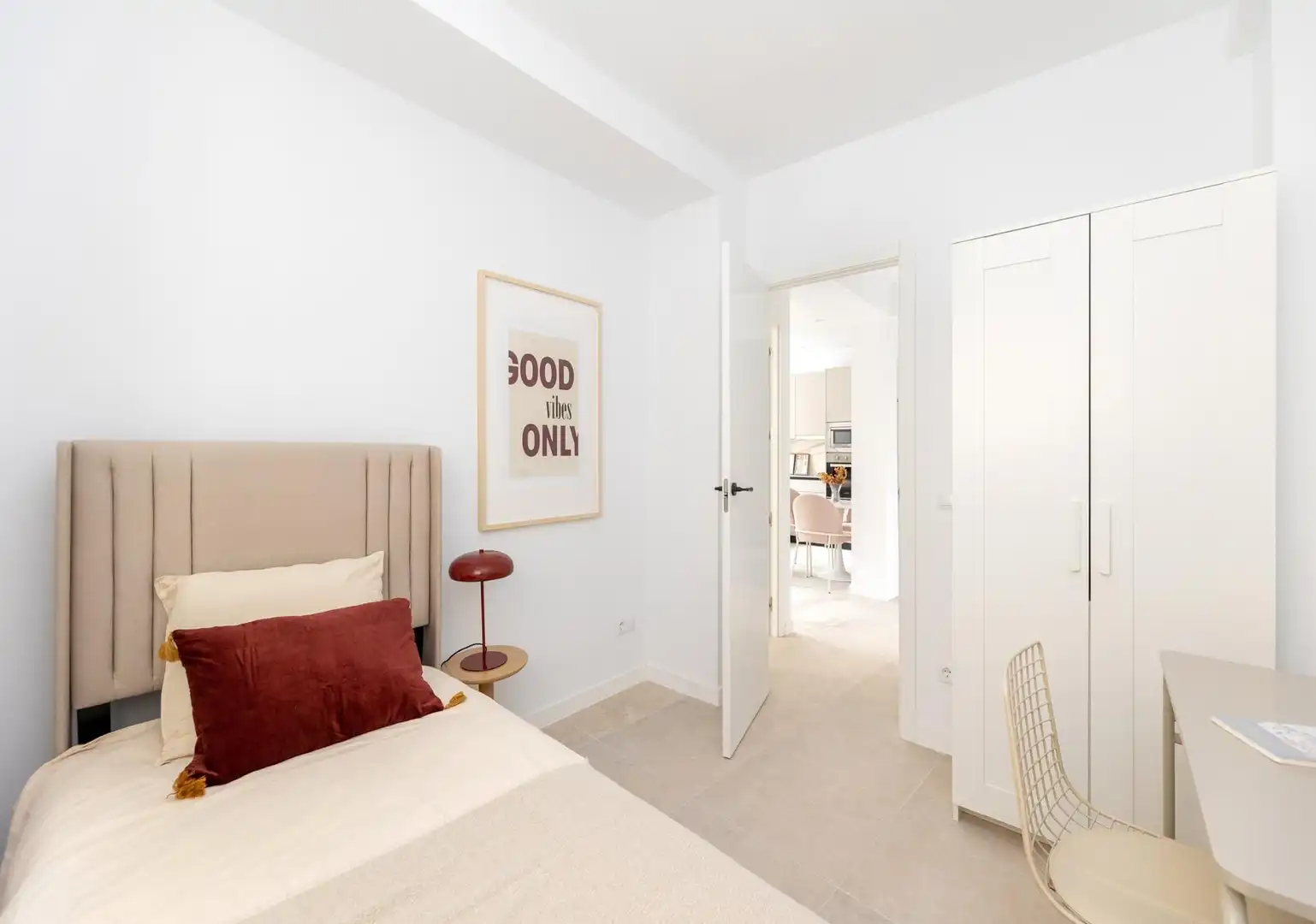 Bedroom of Apartments for sale in Granada  with Air Conditioner, Heating and Furnished