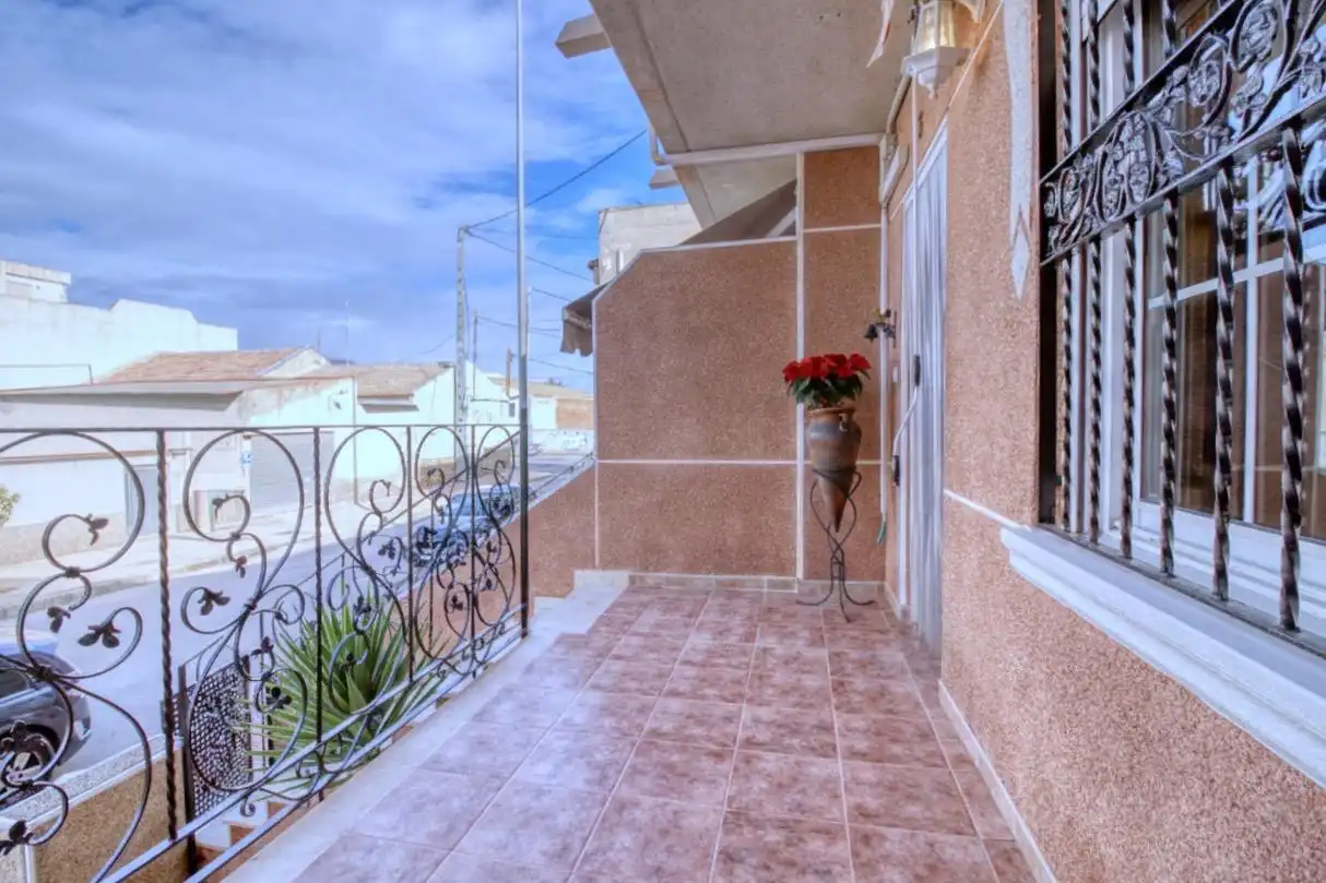 Bungalow amb terrassa en venda a Catral, imagen 3