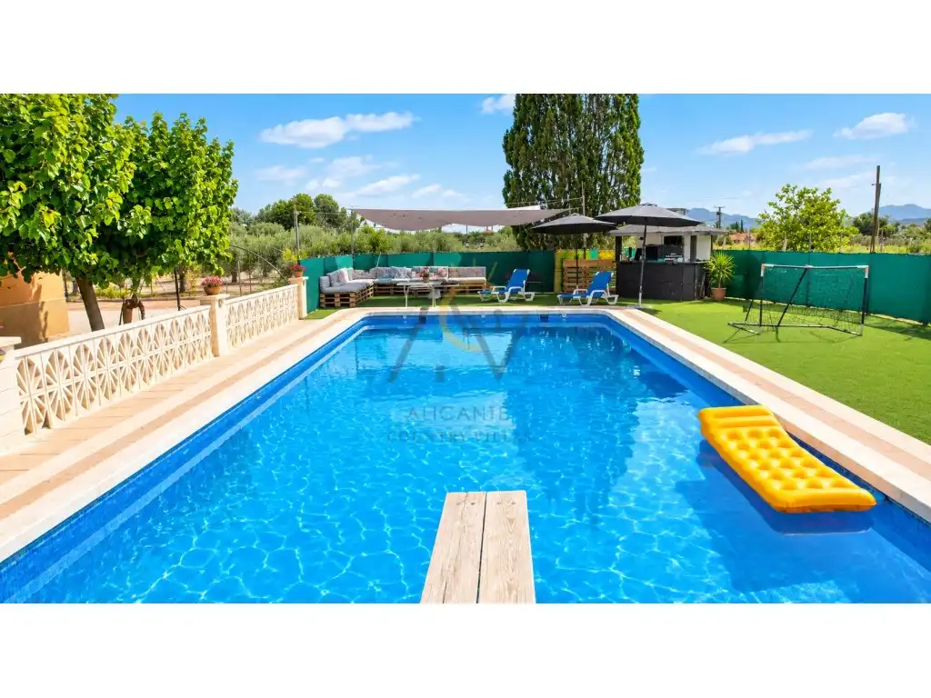 Detached house with pool for sale in Poligono 23 Paraje 148 Loma Campet, imagen 7