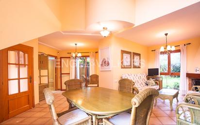 Dining room of Single-family semi-detached for sale in Oropesa del Mar / Orpesa  with Terrace and Balcony