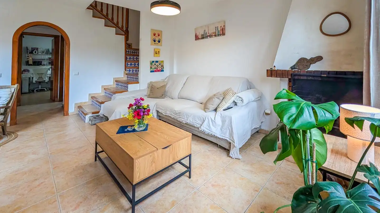 Living room of Detached homes for sale in Santa Pola  with Air Conditioner, Private garden and Terrace