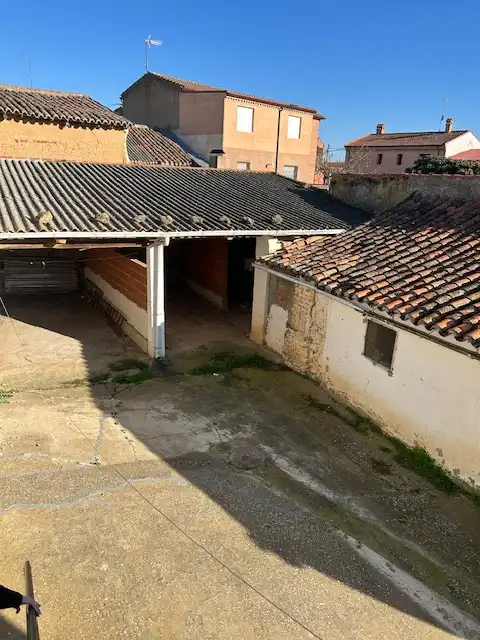 Parking de Casa o chalet en venta en Villalobos con Calefacción, Terraza y Trastero