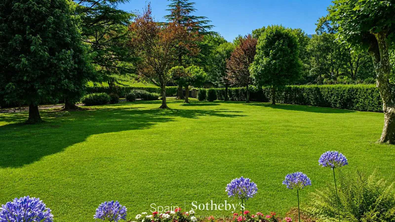 Jardí de Casa o xalet en venda en Hondarribia amb Jardí privat, Terrassa i Traster