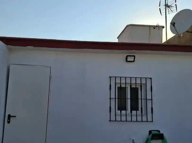 Vista exterior de Pis en venda en Bornos amb Aire condicionat, Jardí privat i Moblat