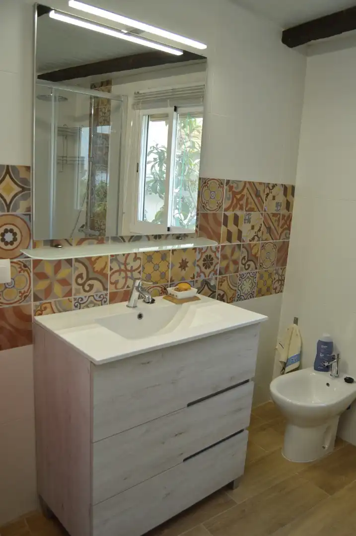 Badezimmer von Haus oder Chalet zum Verkauf in Córdoba mit Klimaanlage, Heizung und Terrasse
