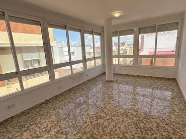 Business premises to rent in Centro- San Felipe - Huerta Fava