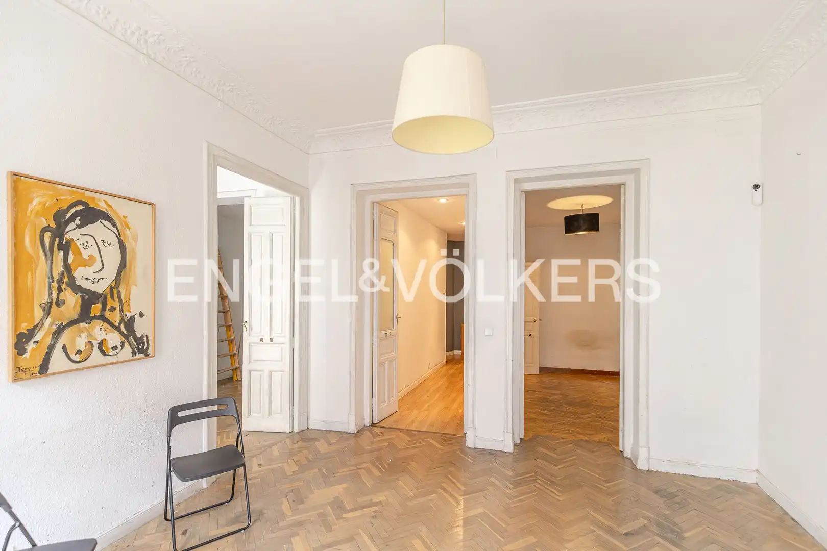 Piso en venta en Madrid con Calefacción y Balcón
