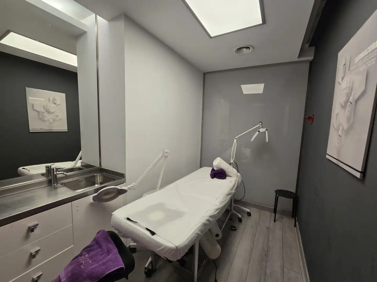 Business premises for transfer in Ciutat Vella, imagen 23