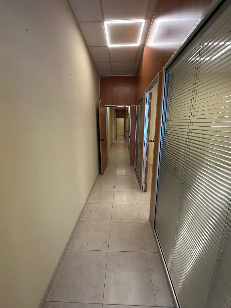 Local comercial en alquiler en Centre, imagen 4
