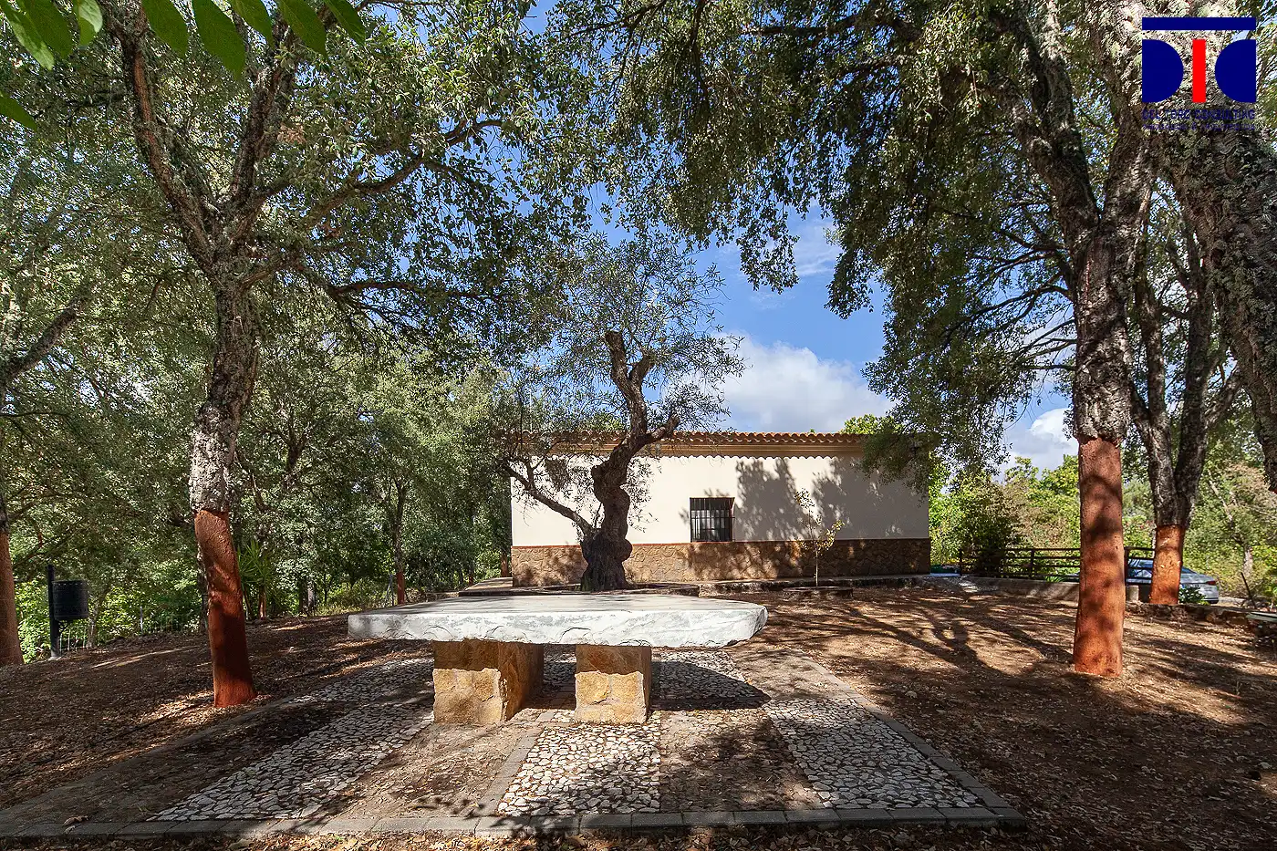 Vista exterior de Finca rústica en venta en Fuenteheridos con Aire acondicionado, Calefacción y Jardín privado
