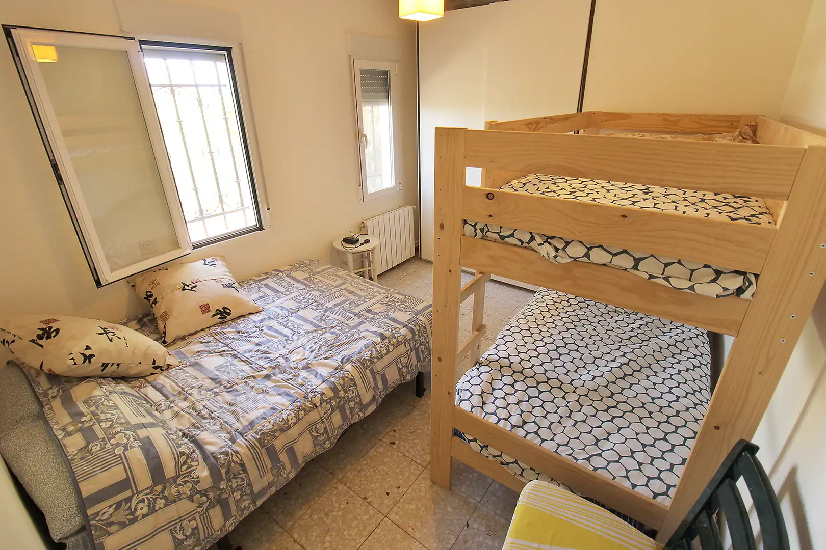 Dormitori de Casa o xalet en venda en Uceda amb Calefacció, Jardí privat i Parquet