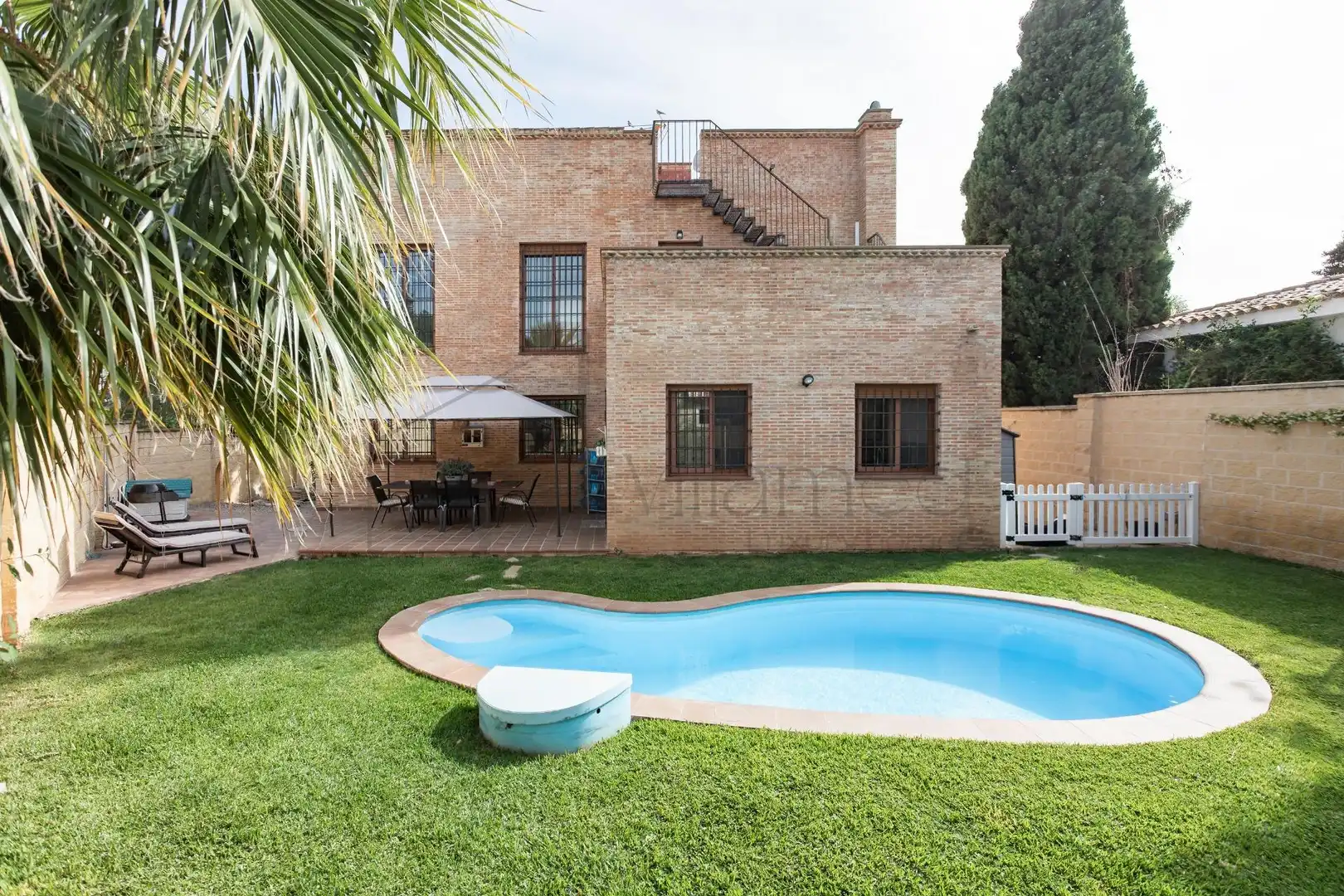 Jardí de Casa o xalet en venda en L'Eliana amb Aire condicionat, Jardí privat i Terrassa