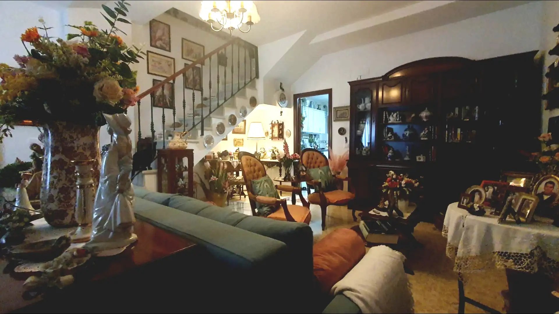 Sala de estar de Casa adosada en venta en Camas con Aire acondicionado, Terraza y Trastero