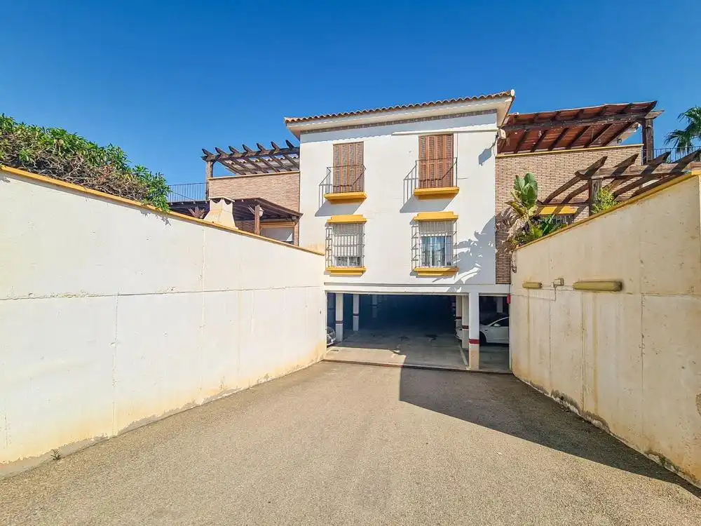 Vivienda con piscina en venta en Calle ALBARDIN, imagen 44