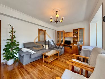 Flat with balcony for sale in Rua Serra Gañidoira 1