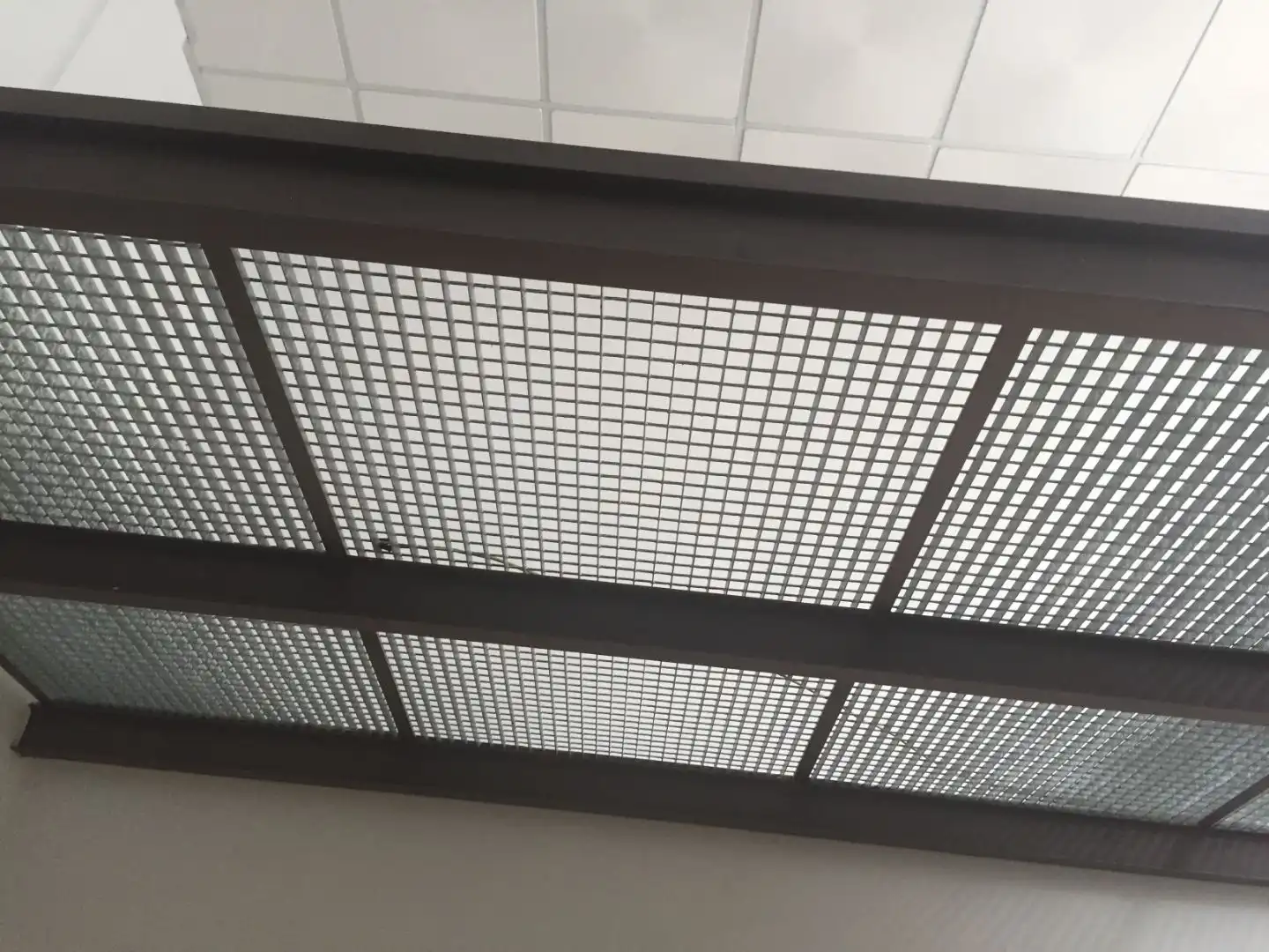 Vista exterior de Local en venda en Coria amb Terrassa, Internet i Alarma