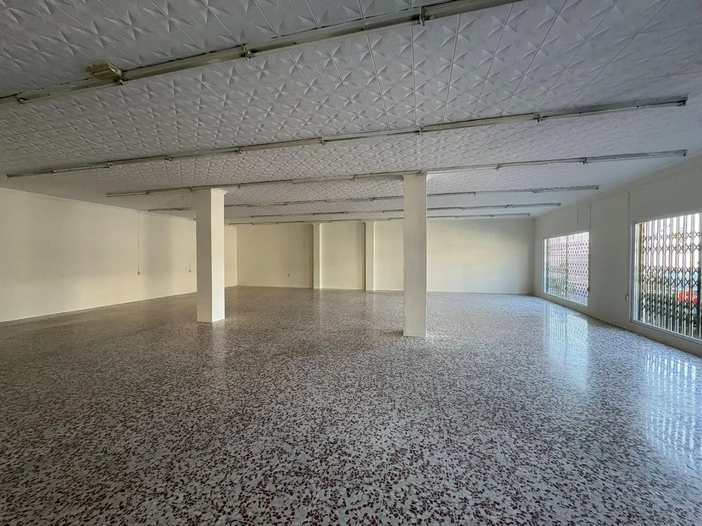 Nave industrial en venta en Morón de la Frontera