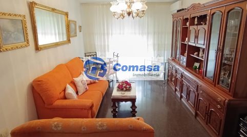Foto 2 de Piso en venta en Martos, Jaén