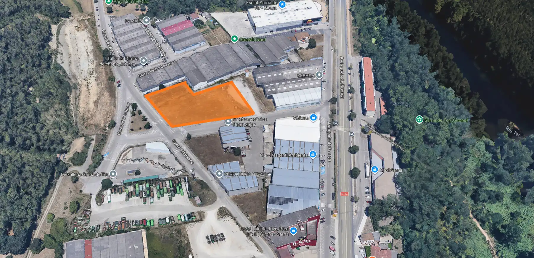 Nau industrial de lloguer en Sarrià de Ter