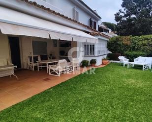 Jardí de Casa adosada de lloguer en El Puerto de Santa María amb Aire condicionat, Calefacció i Jardí privat