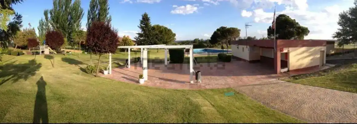 Terrassa de Casa o xalet en venda en Magaz de Pisuerga amb Piscina i Balcó