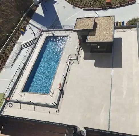Schwimmbecken von Wohnung zur Miete in Andoain mit Heizung und Möbliert