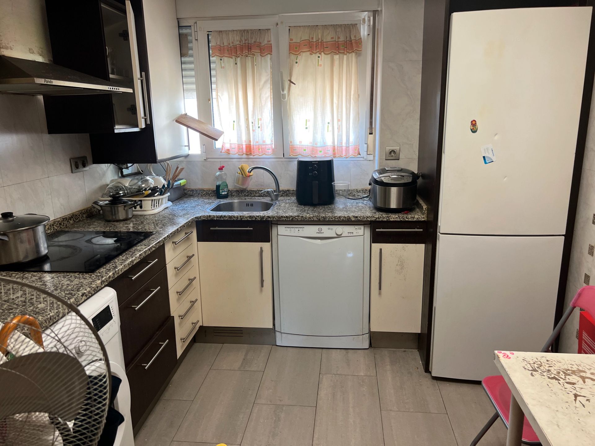 Kitchen of Flat for sale in  Zaragoza Capital  with Air Conditioner and Heating