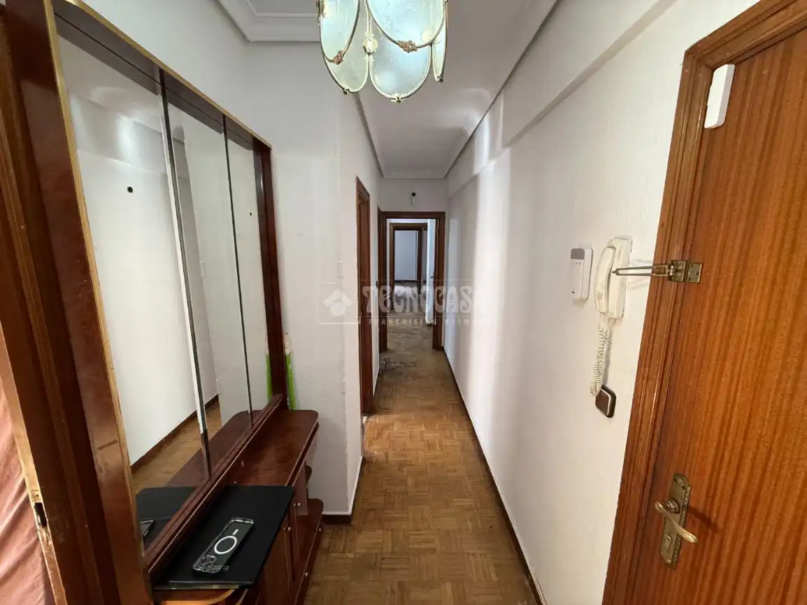 Flat for sale in Madrid