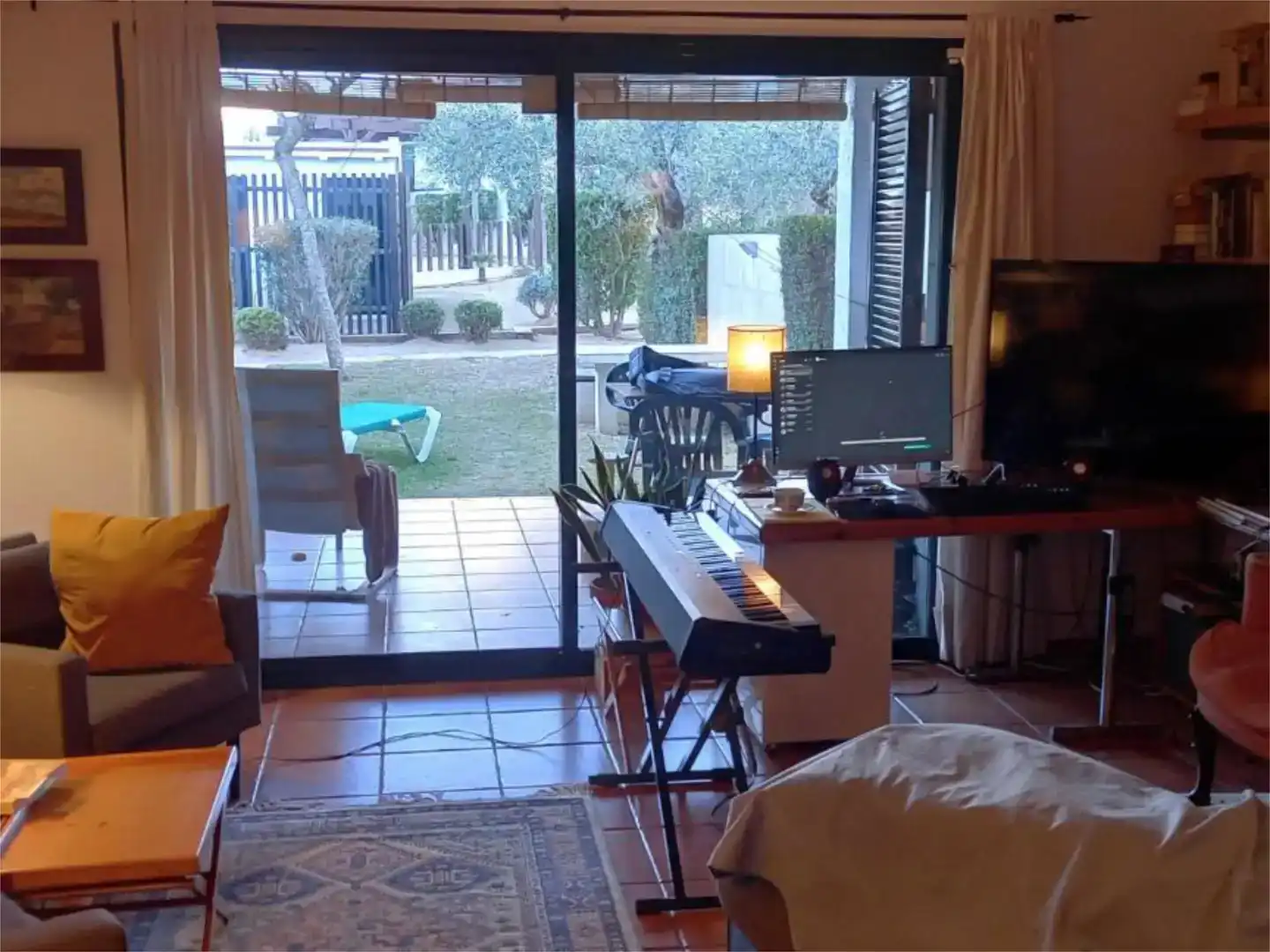 Sala de estar de Piso en venta en El Perelló con Aire acondicionado, Jardín privado y Piscina