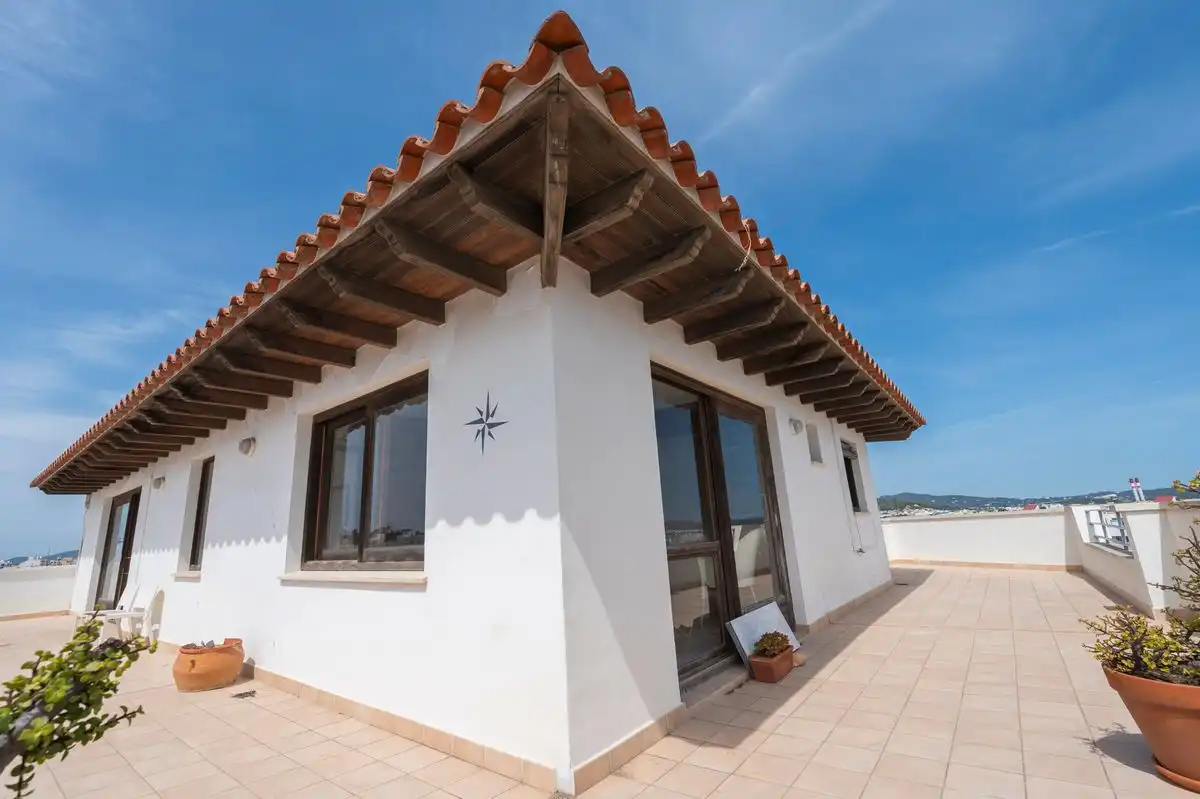 Vista exterior de Ático en venta en Eivissa con Aire acondicionado, Calefacción y Terraza