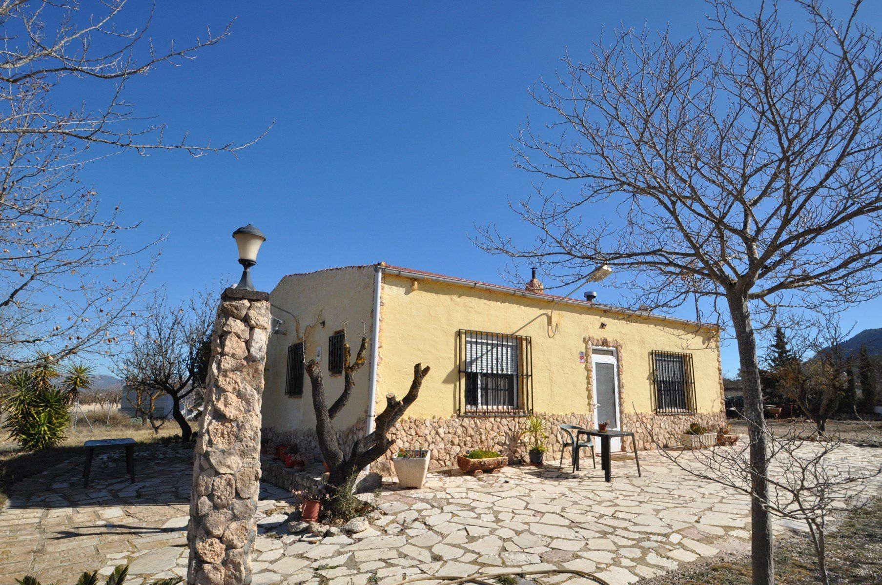 Vista exterior de Finca rústica en venda en Salinas amb Terrassa, Traster i Internet