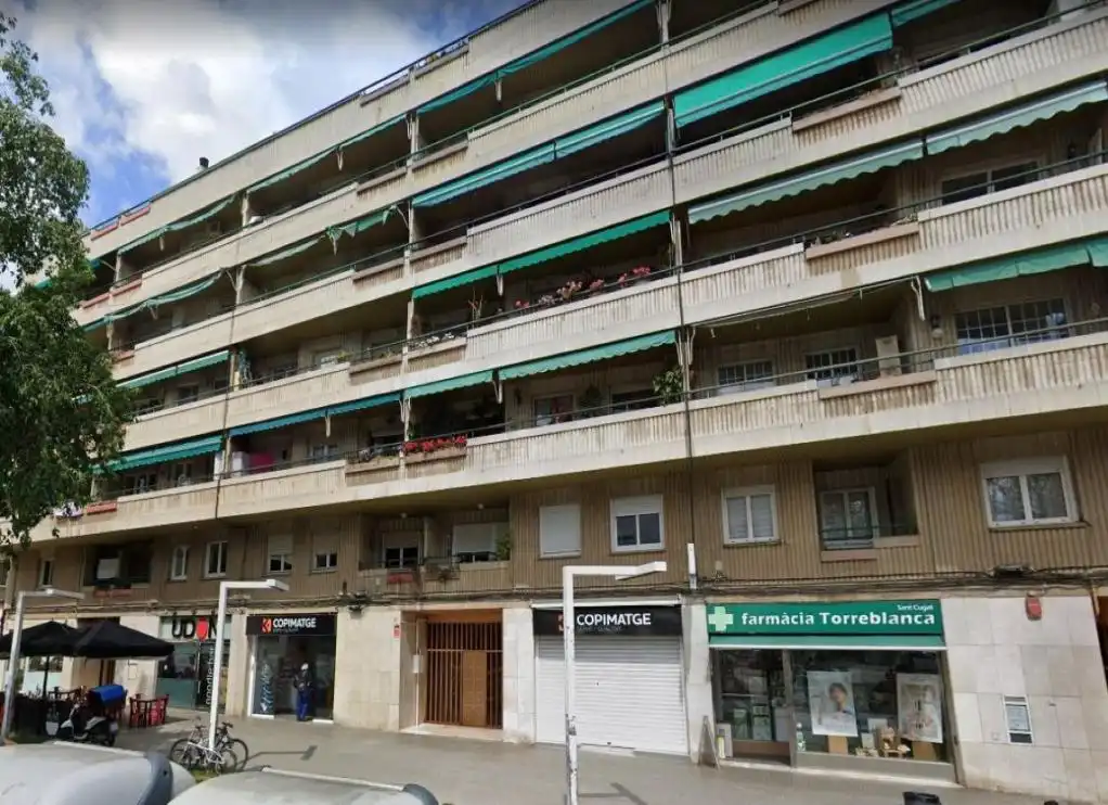 Parkplatz zum Verkauf in CELLER