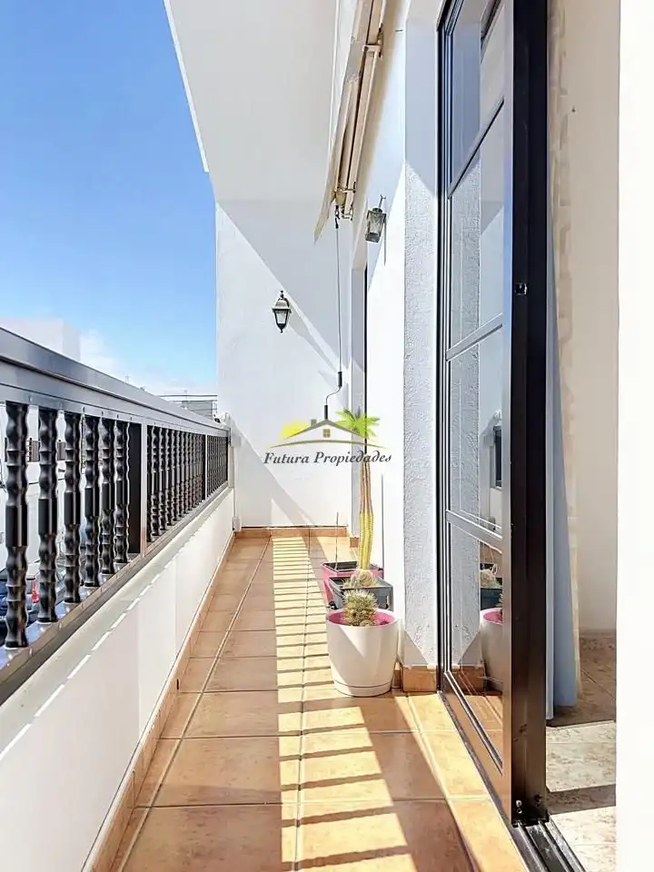 Terrassa de Casa o xalet en venda en Arrecife amb Terrassa