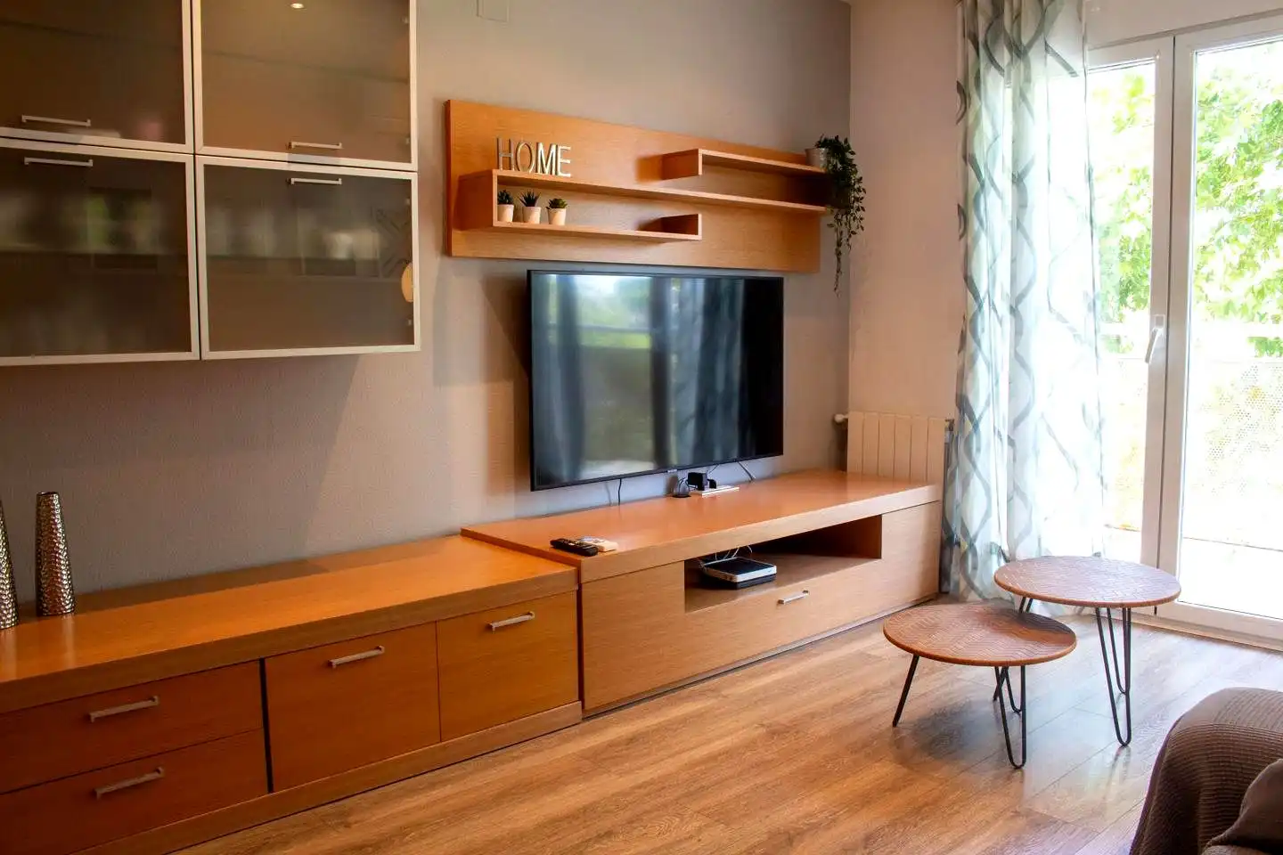 Sala d'estar de Apartament de lloguer en Valencia amb Aire condicionat, Moblat i Balcó