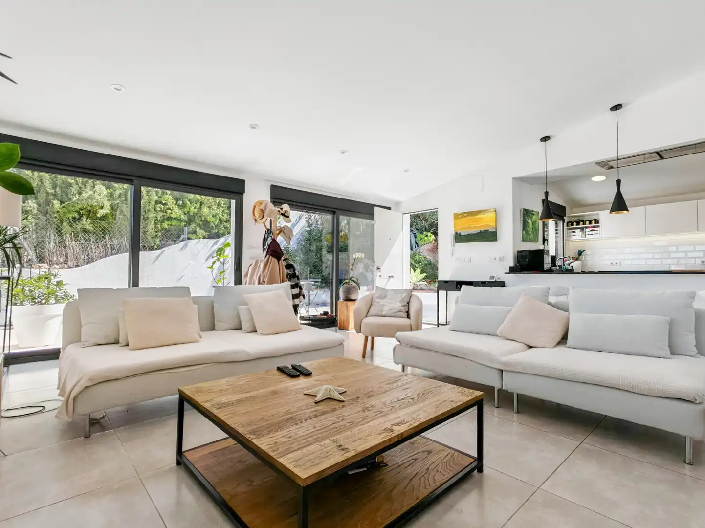 Living room of Houses for sale in Dénia  with Air Conditioner, Private garden and Terrace