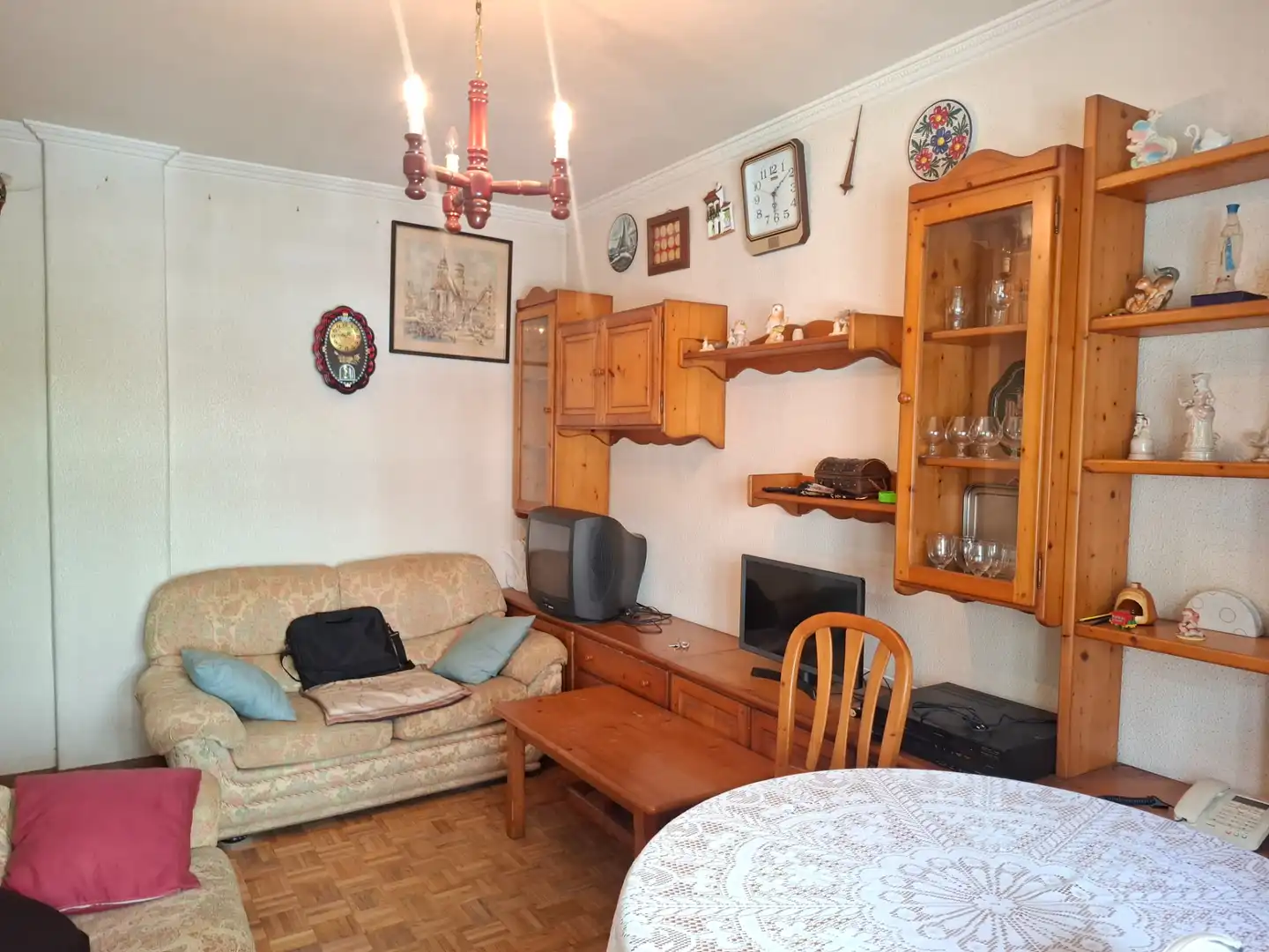 Living room of Flat for sale in Viveiro  with Terrace and Furnished